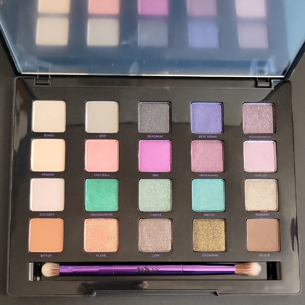 Urban Decay Vice Eyeshadow Palette